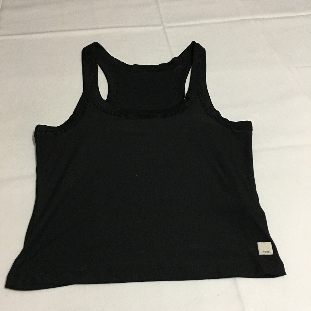 Vuori Womens Energy Racerback Tank Top Size Medium Black VW1441